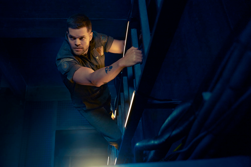 Image: Wes Chatham as Amos (Kurt Iswarienko/Syfy)